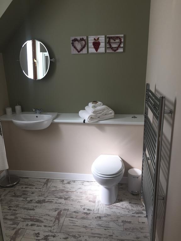 Knockbain Birchwood Cottage חדר תמונה