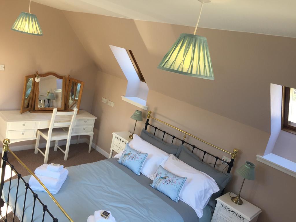 Knockbain Birchwood Cottage חדר תמונה